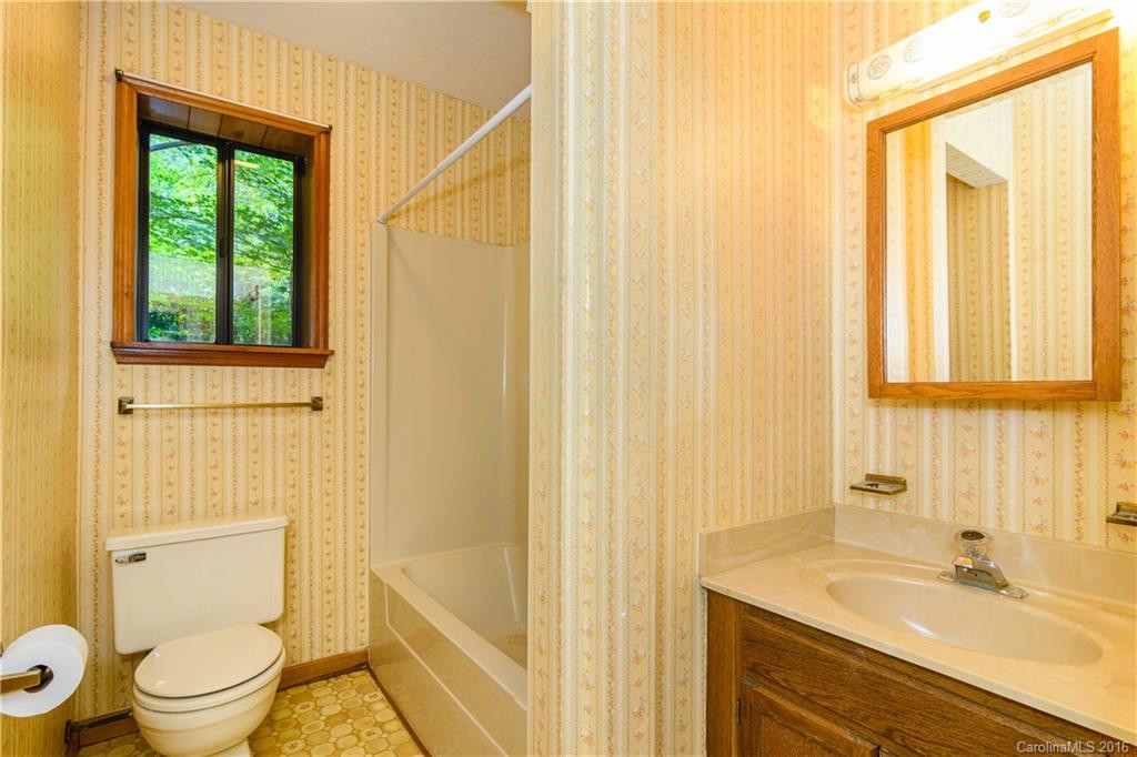 52 Mountain Crest Drive - Photo 22