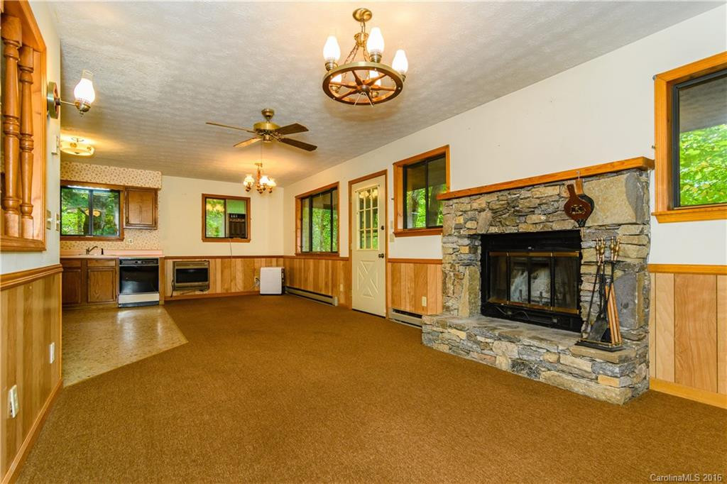 52 Mountain Crest Drive - Photo 8