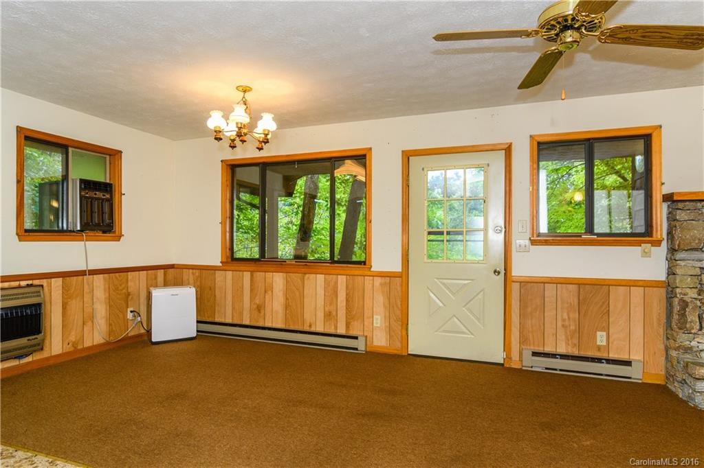 52 Mountain Crest Drive - Photo 9