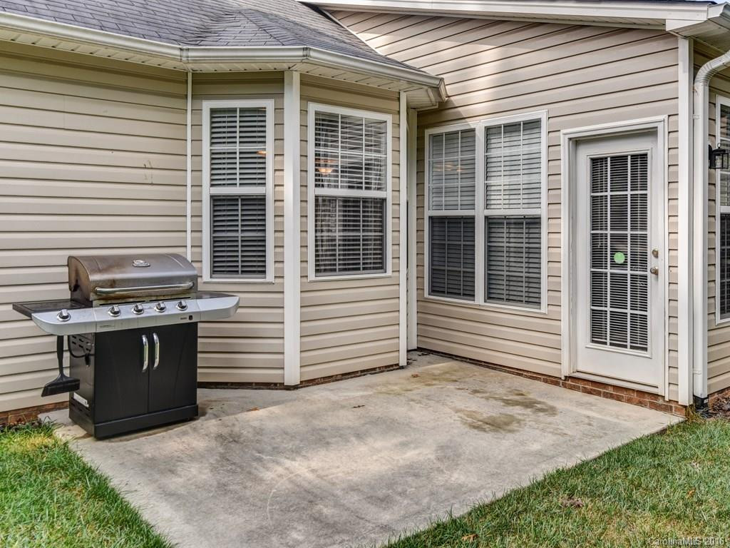 11 Thornwood Court #61 - Photo 16