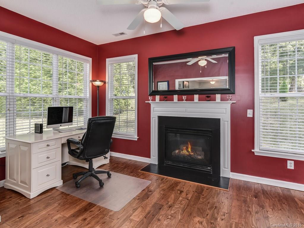 11 Thornwood Court #61 - Photo 5