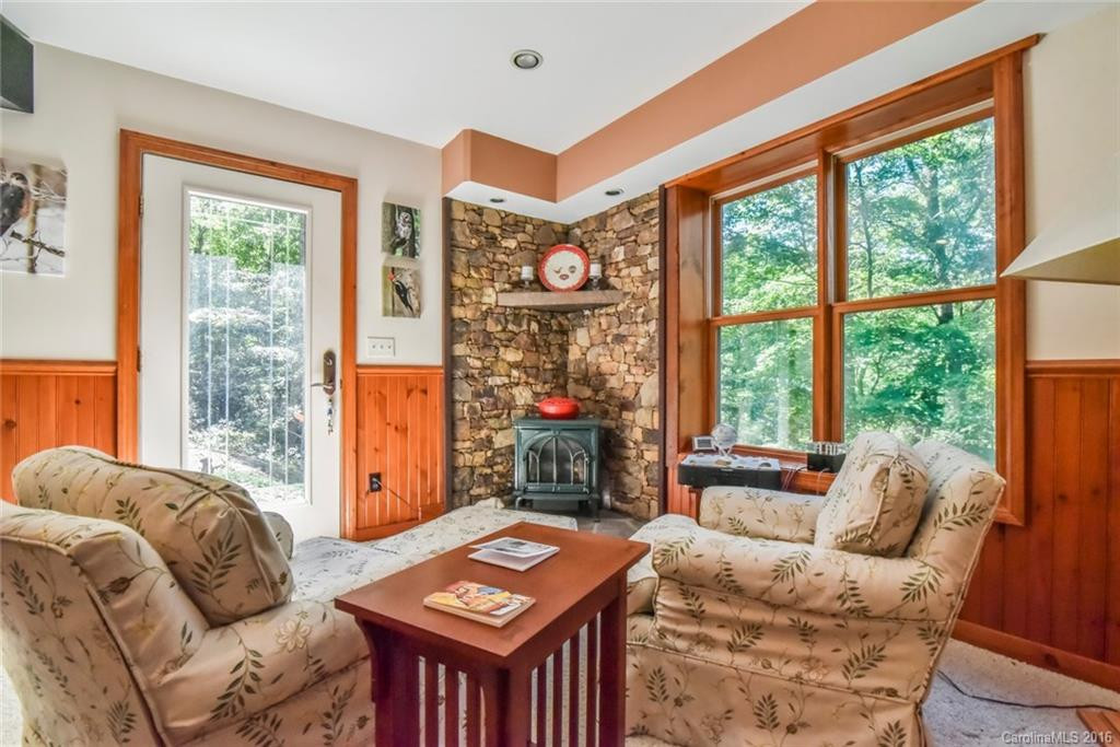 221 Holland Drive - Photo 22