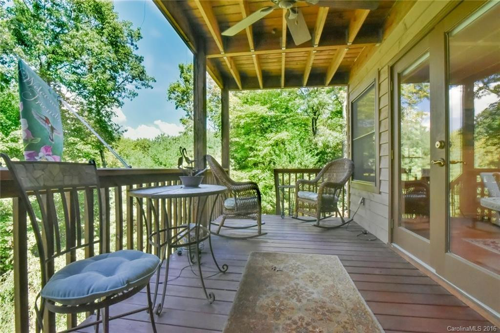 221 Holland Drive - Photo 8