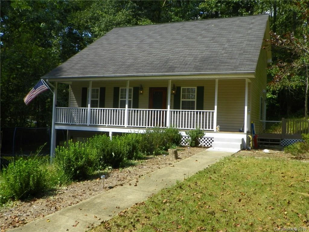 39 Apple Creek Lane