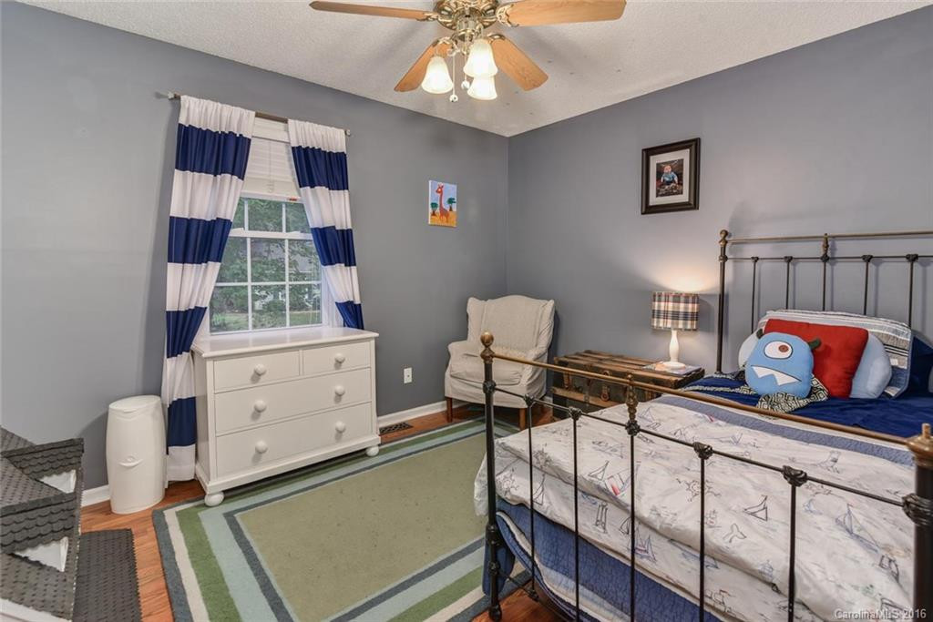 60 Foxberry Drive - Photo 13