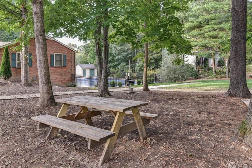 60 Foxberry Drive - Photo 23