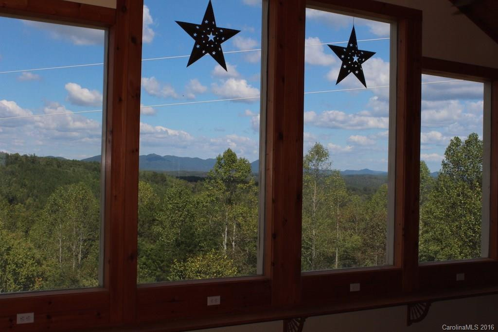 687 Moss Road - Photo 21
