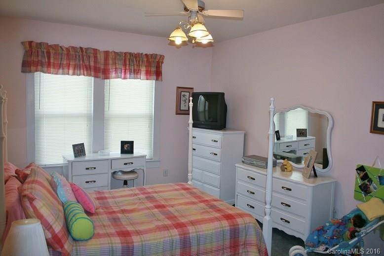 5236 Hudlow Road - Photo 12