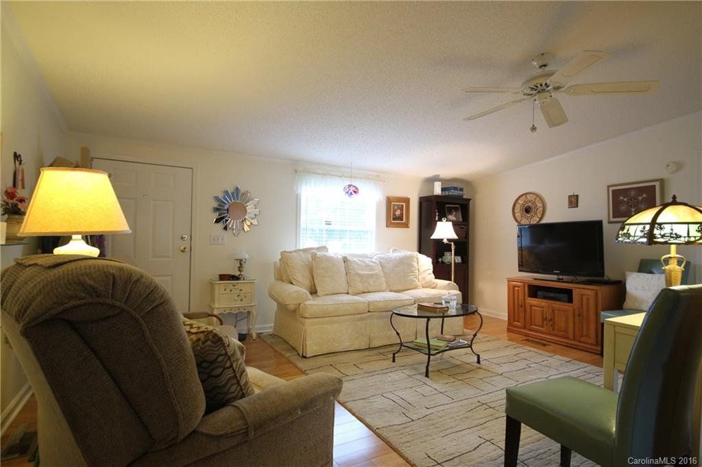 212 White Ash Circle #48 - Photo 5