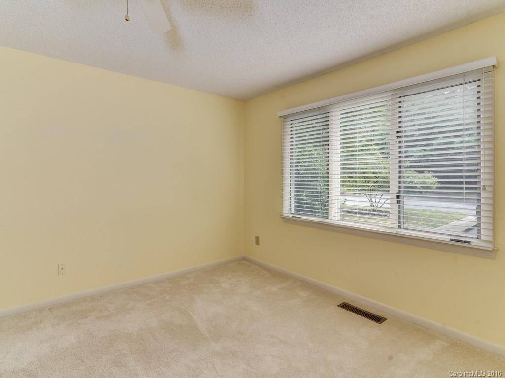 607 Crowfields Lane #607 - Photo 11
