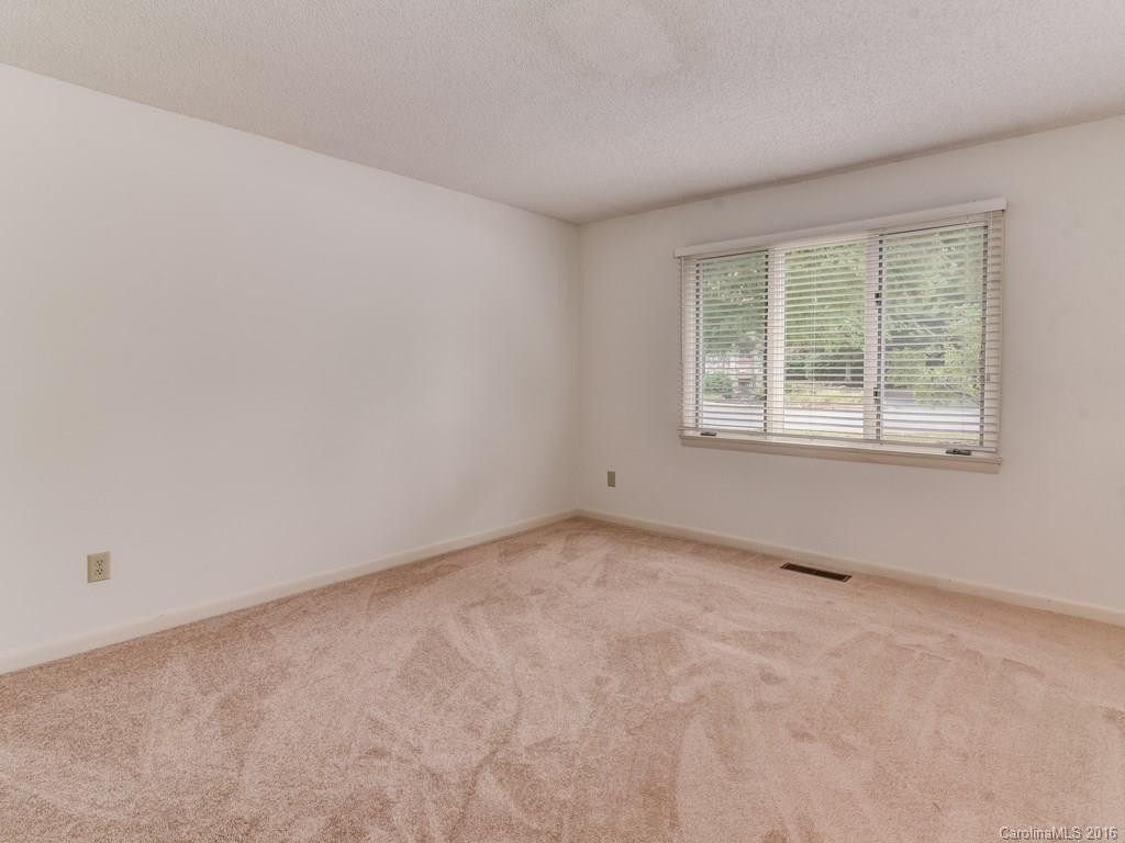 607 Crowfields Lane #607 - Photo 13