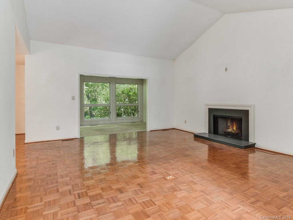 607 Crowfields Lane #607 - Photo 3