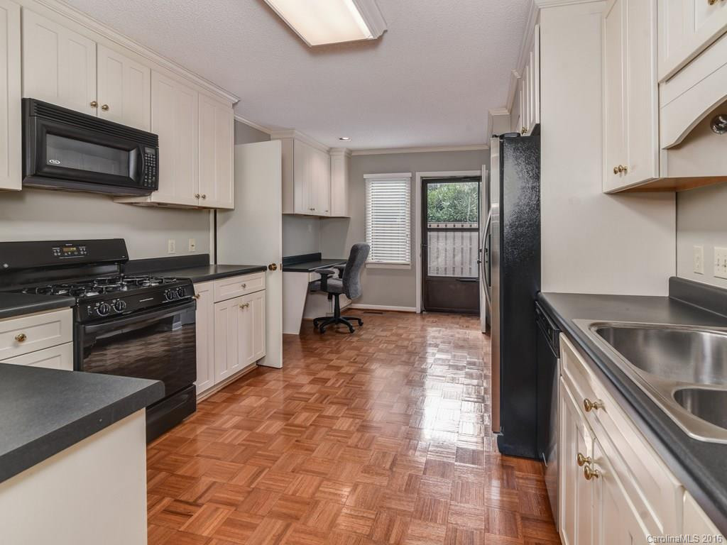 607 Crowfields Lane #607 - Photo 6
