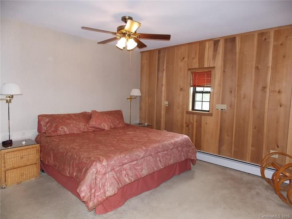 194 Selby Drive - Photo 13