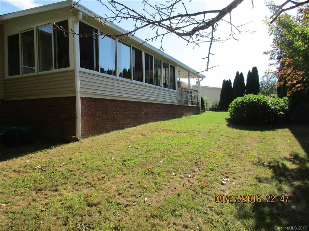 9 Howard Lane - Photo 6