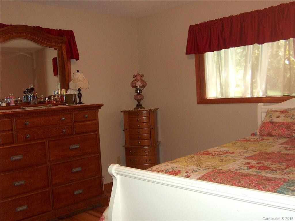 423 Locust Grove Drive - Photo 15