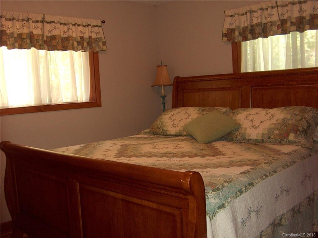 423 Locust Grove Drive - Photo 17