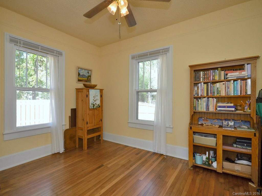 415 Rose Street - Photo 9