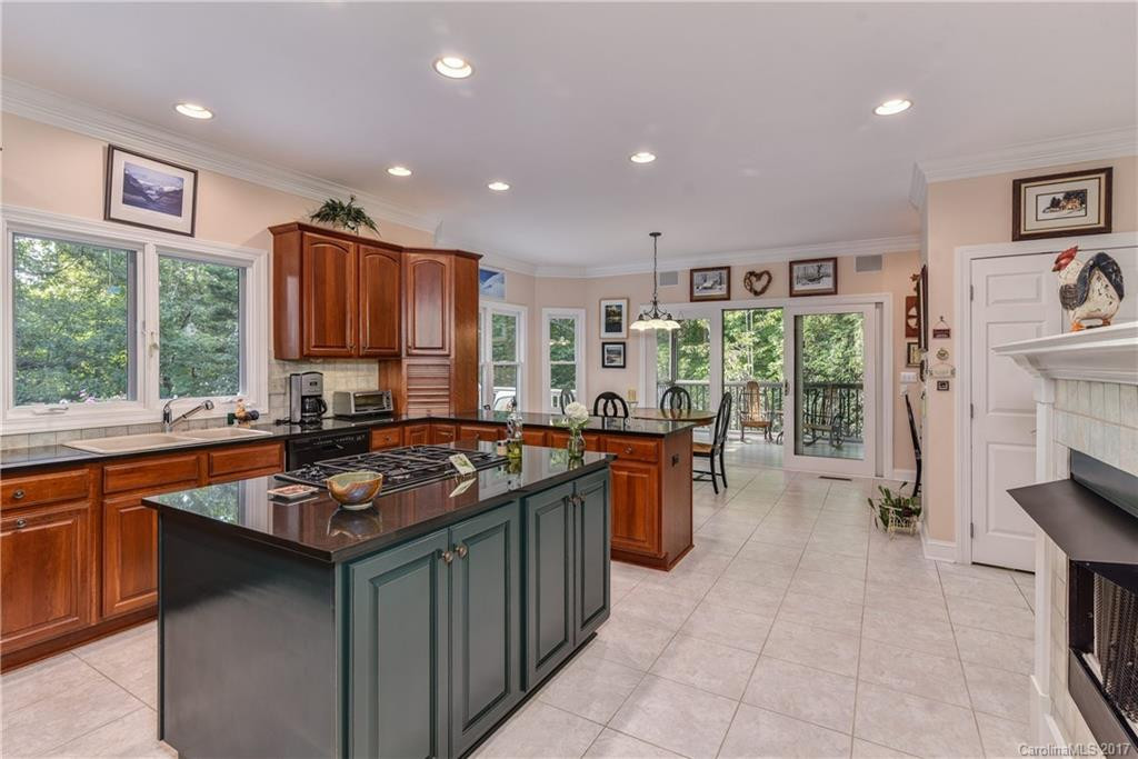 268 Red Maple Drive - Photo 11