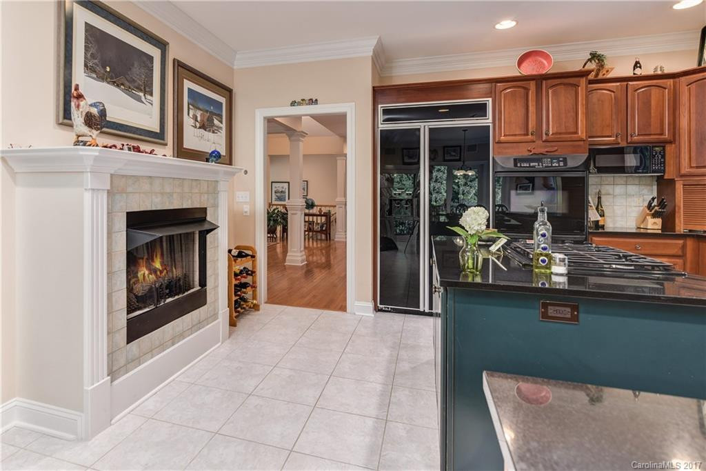 268 Red Maple Drive - Photo 10