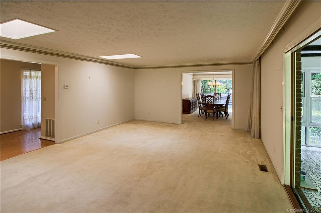 113 Brandon Road - Photo 6