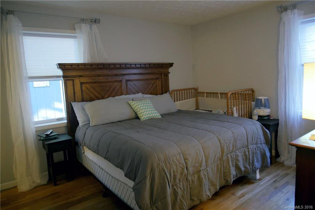 604 Eighth Street - Photo 20