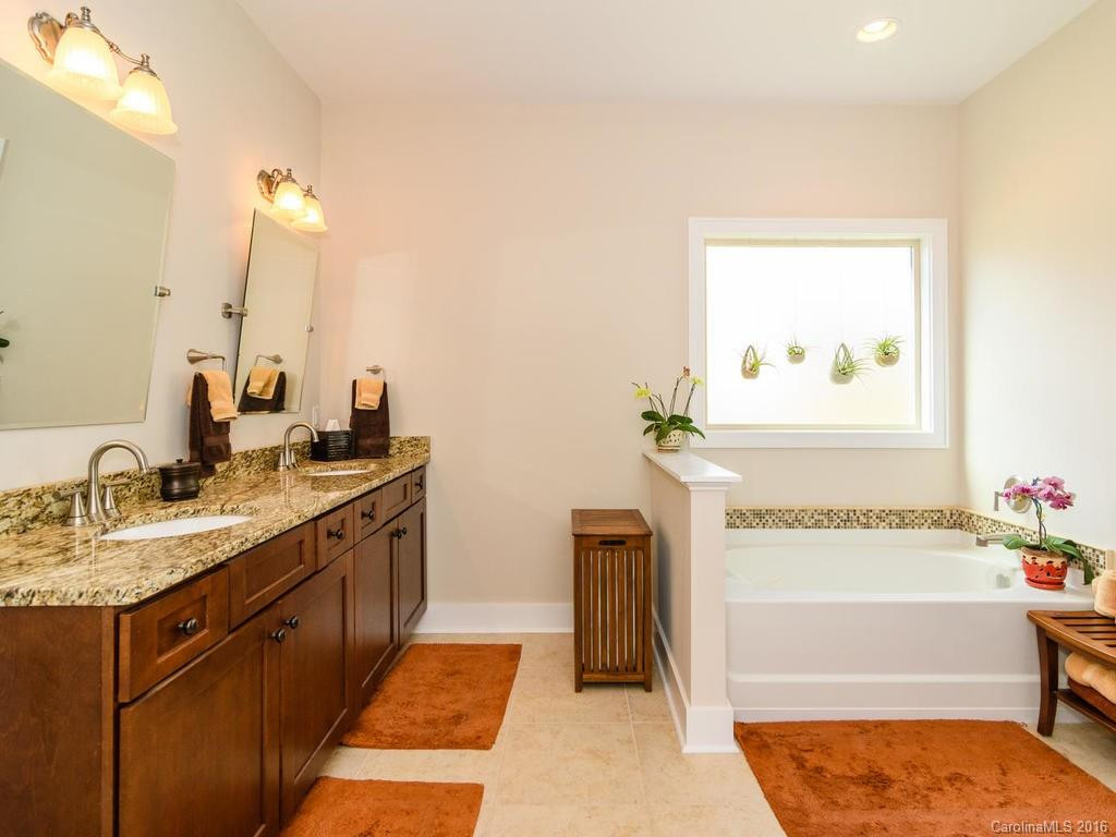 87 Burlington Lane #Unit 87 - Photo 11