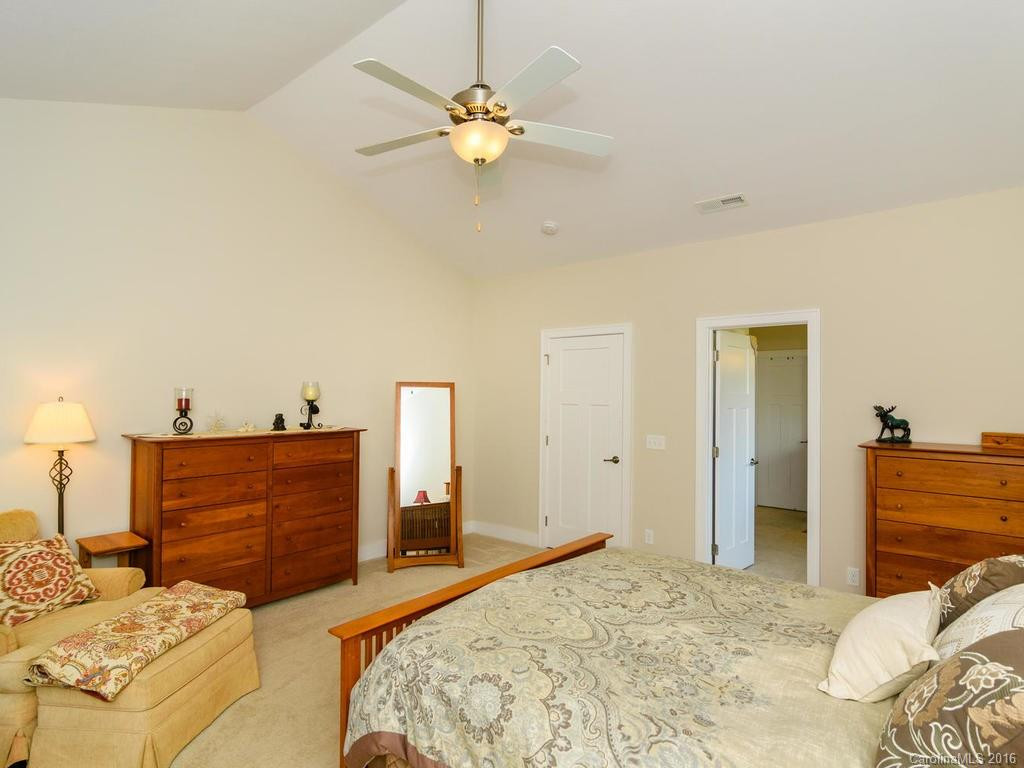 87 Burlington Lane #Unit 87 - Photo 10