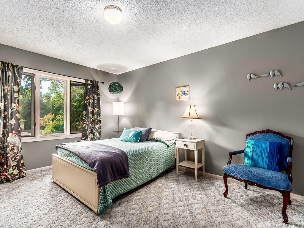105 Russet Lane - Photo 15