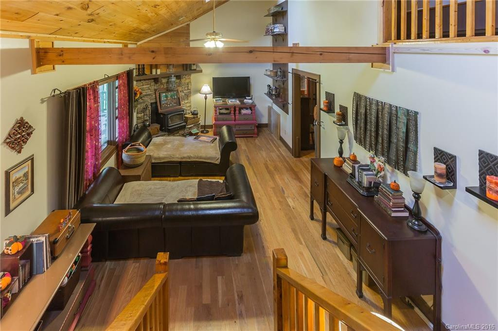 909 Seay Mountain Road - Photo 10