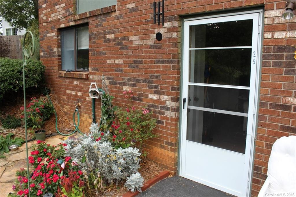 63 Ardis Lane #A - Photo 2
