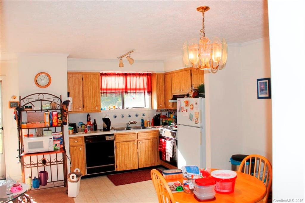 63 Ardis Lane #A - Photo 6
