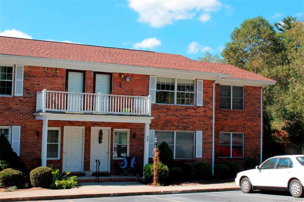 35 Capri Lane #11-C - Photo 14