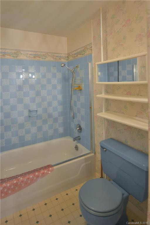 3865 Lake Logan Road - Photo 11