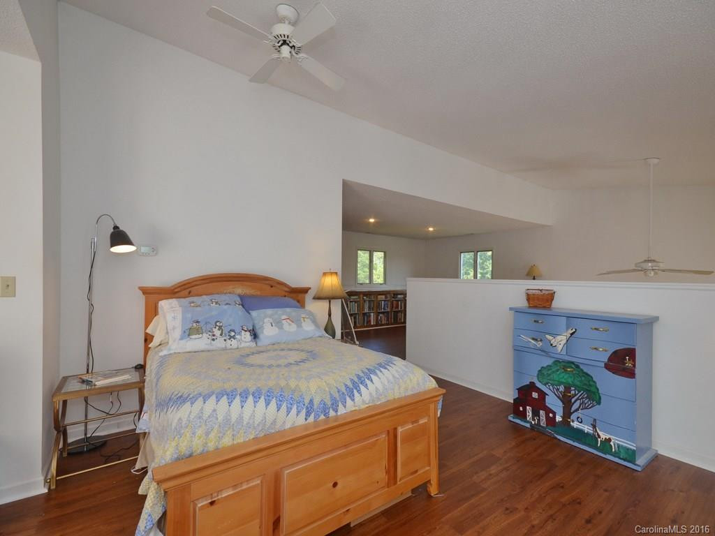 70 Country Drive - Photo 12