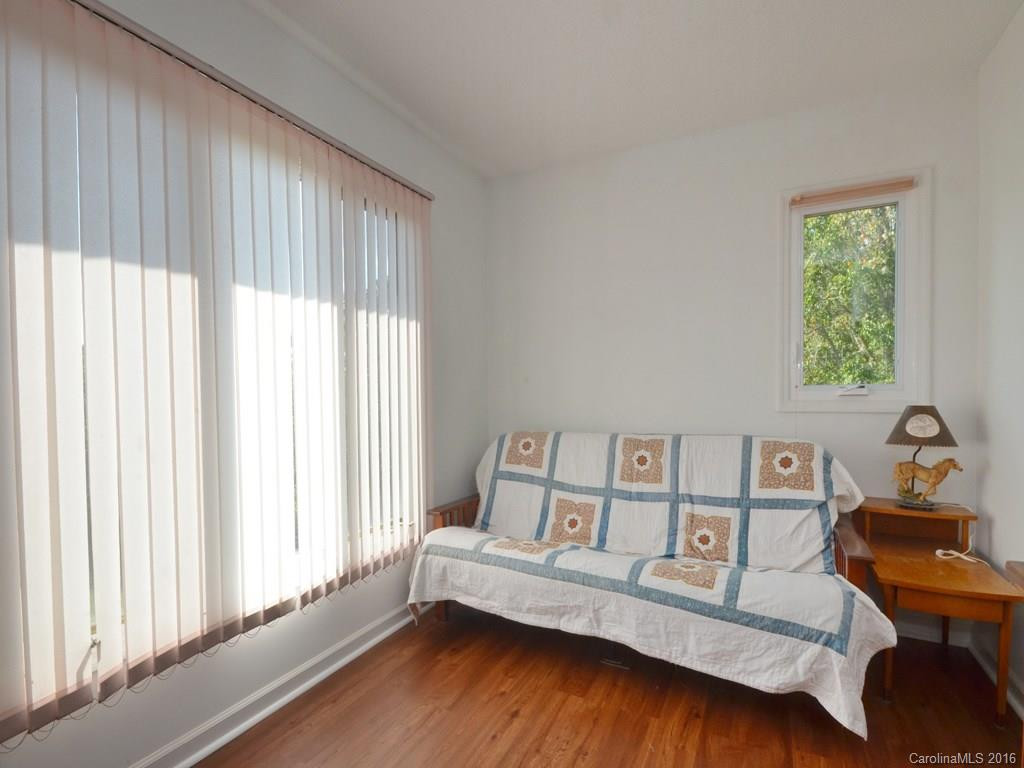 70 Country Drive - Photo 15