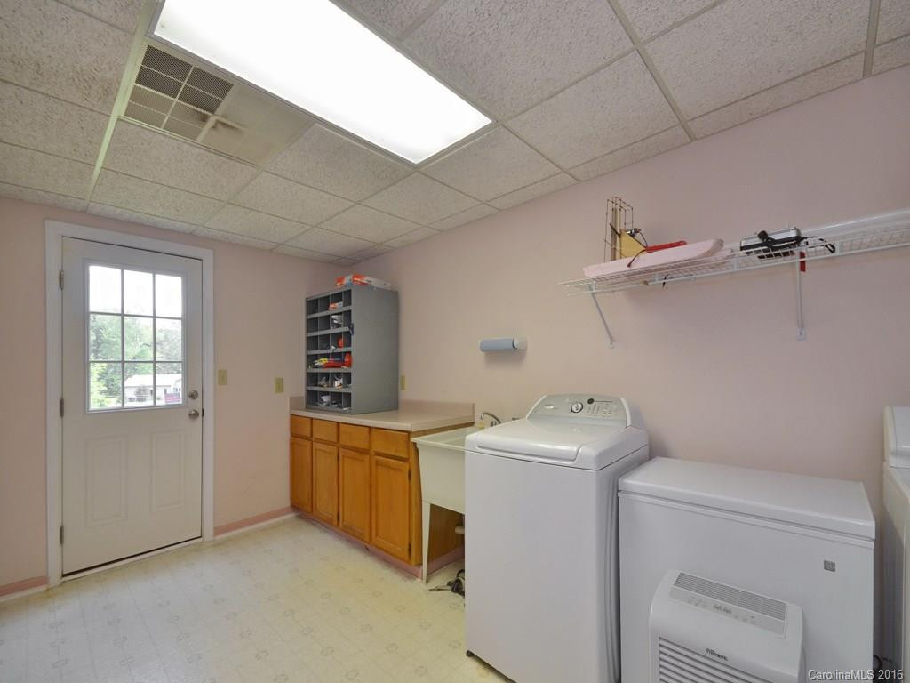 70 Country Drive - Photo 22