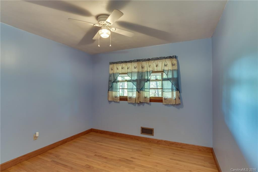 300 Melvin Hill Road - Photo 18