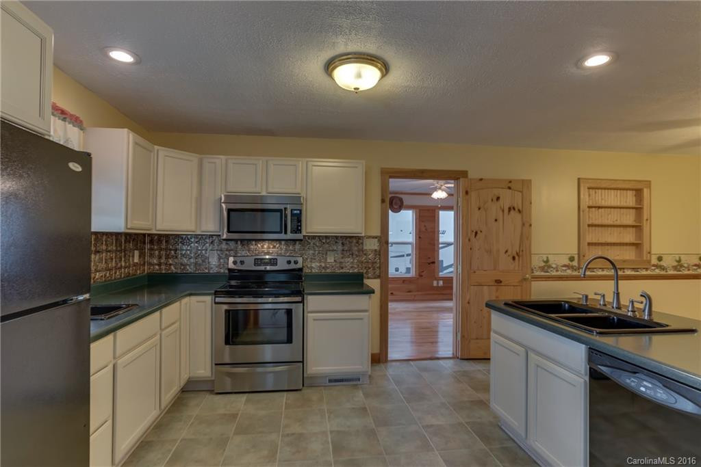 300 Melvin Hill Road - Photo 10