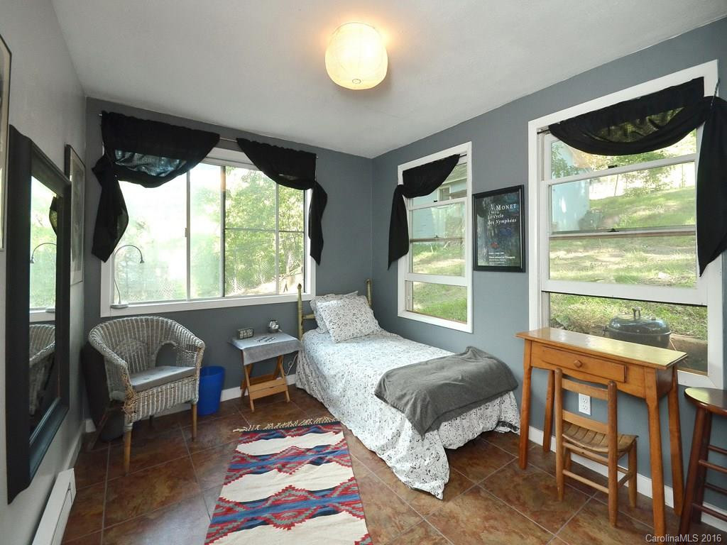599 Beaverdam Road - Photo 9