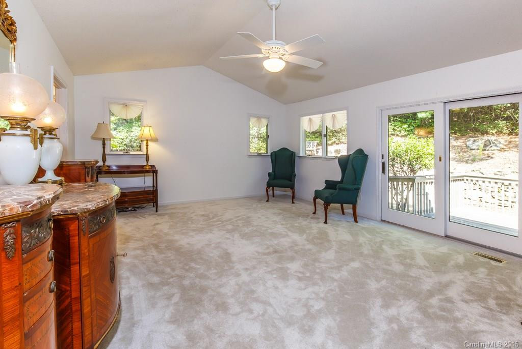 681 Dotsi Drive - Photo 11