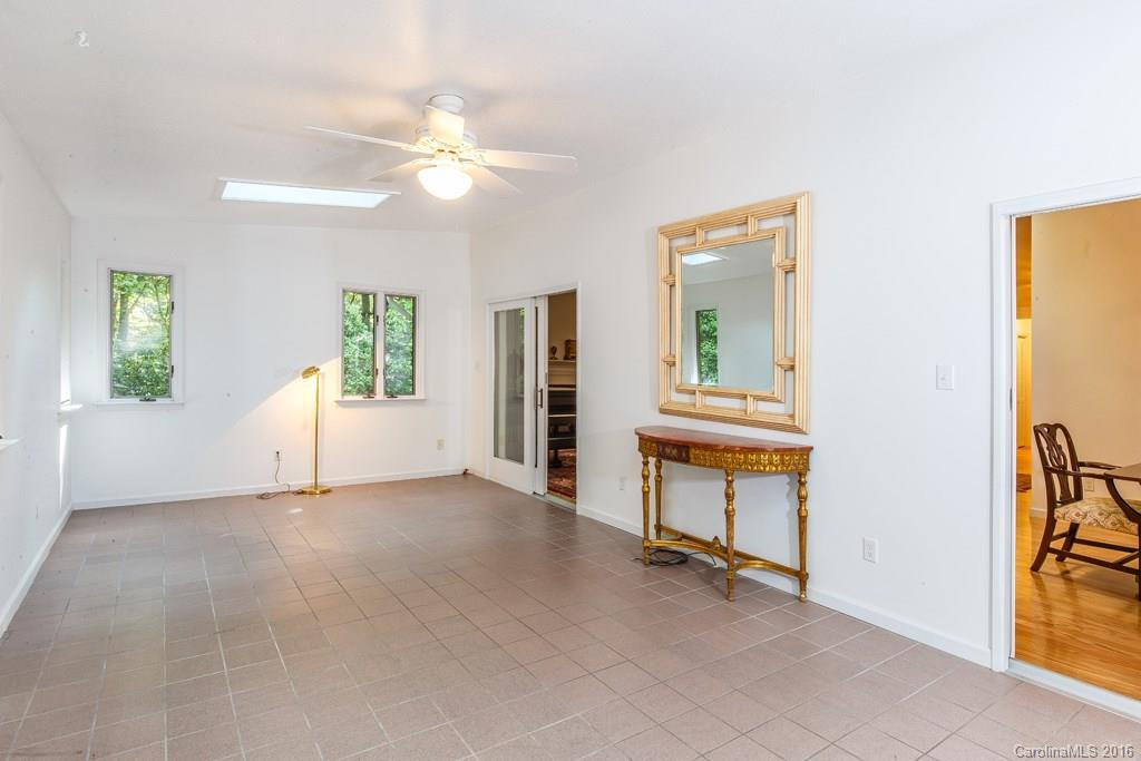 681 Dotsi Drive - Photo 10