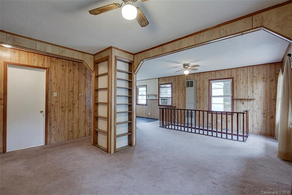 105 Burrell Mountain Road - Photo 5