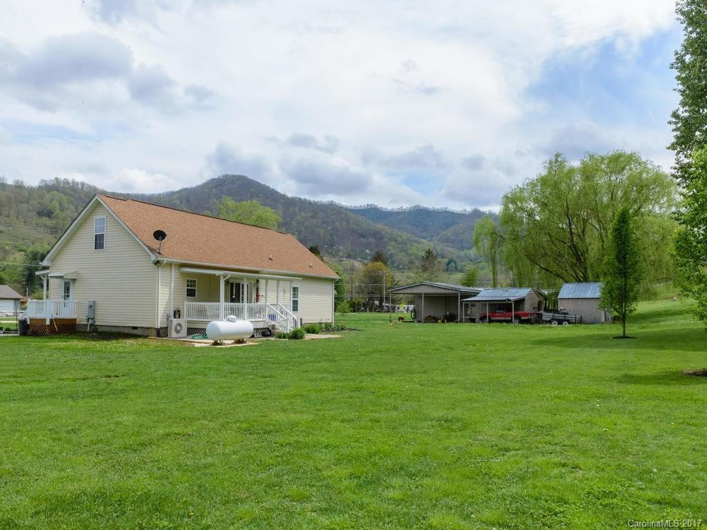 1746 Lake Logan Road - Photo 17