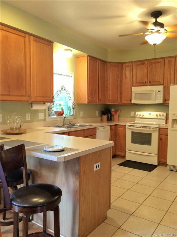 1746 Lake Logan Road - Photo 3
