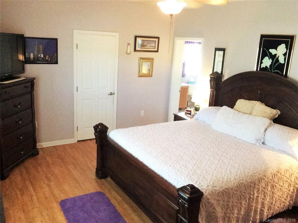 1746 Lake Logan Road - Photo 6