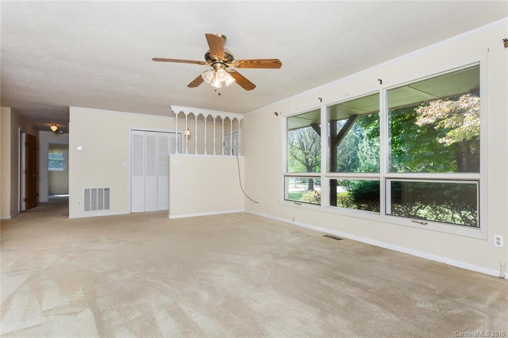 2 Star Lane - Photo 4
