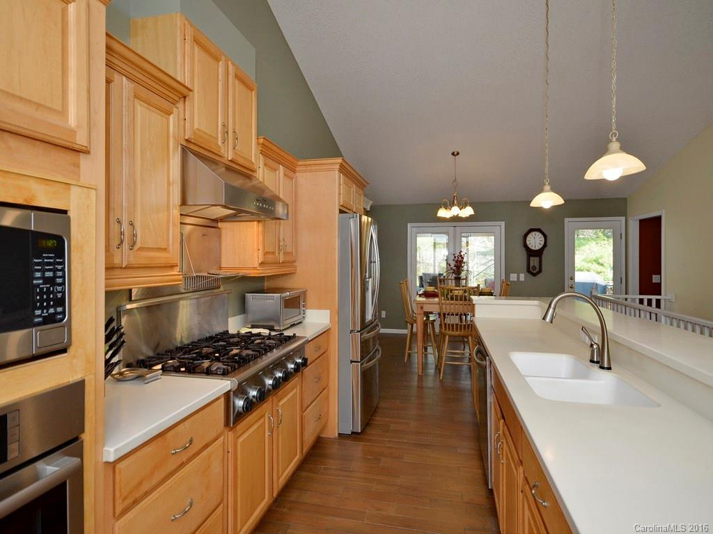 947 Rickel Drive - Photo 5