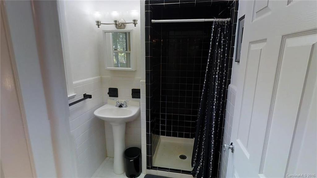 218 Sherwood Ridge Road - Photo 11