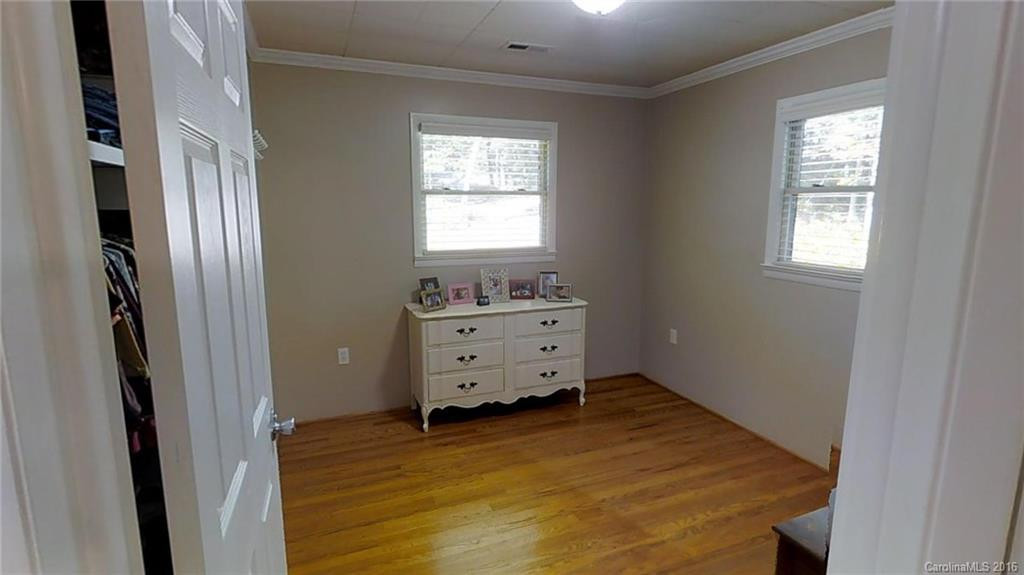 218 Sherwood Ridge Road - Photo 14